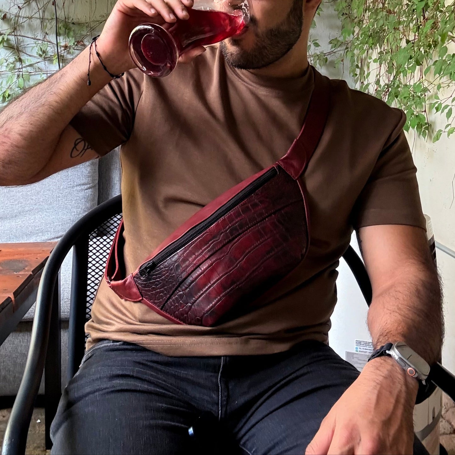 Bandolera Fernando 2 American Alligator Rojo
