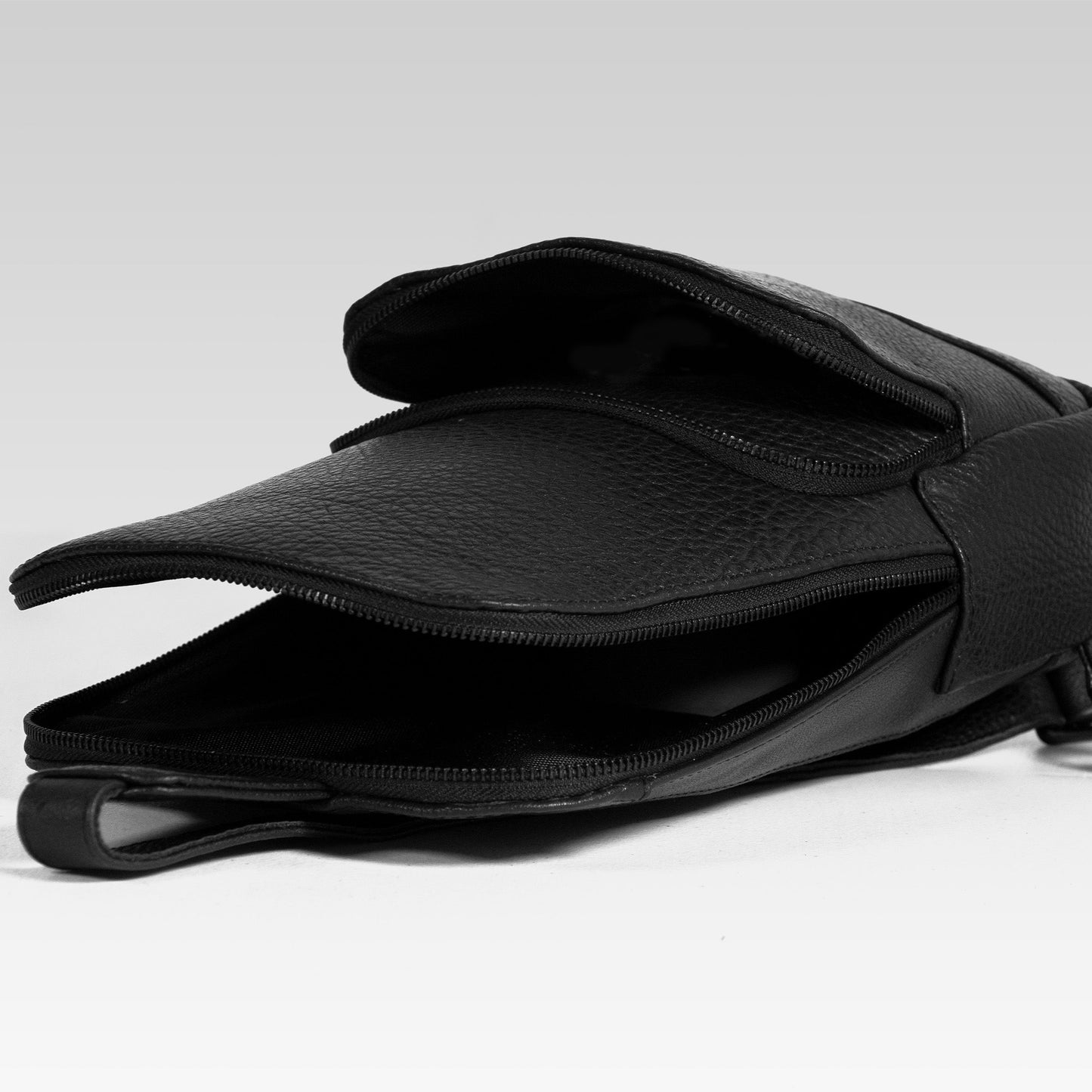 Bandolera Leonardo negra